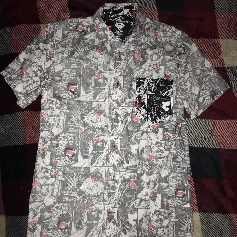 Superman Comic Button Down Size S NWOT